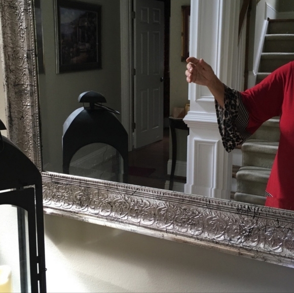 ⭐️ 4x for $20 Coco Bianco 3/4 Bell Sleeve Red, Stripes & Leopard Dipped Blouse - Picture 5 of 5